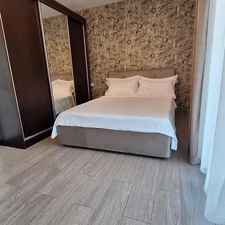 Nina Apartment Navodari